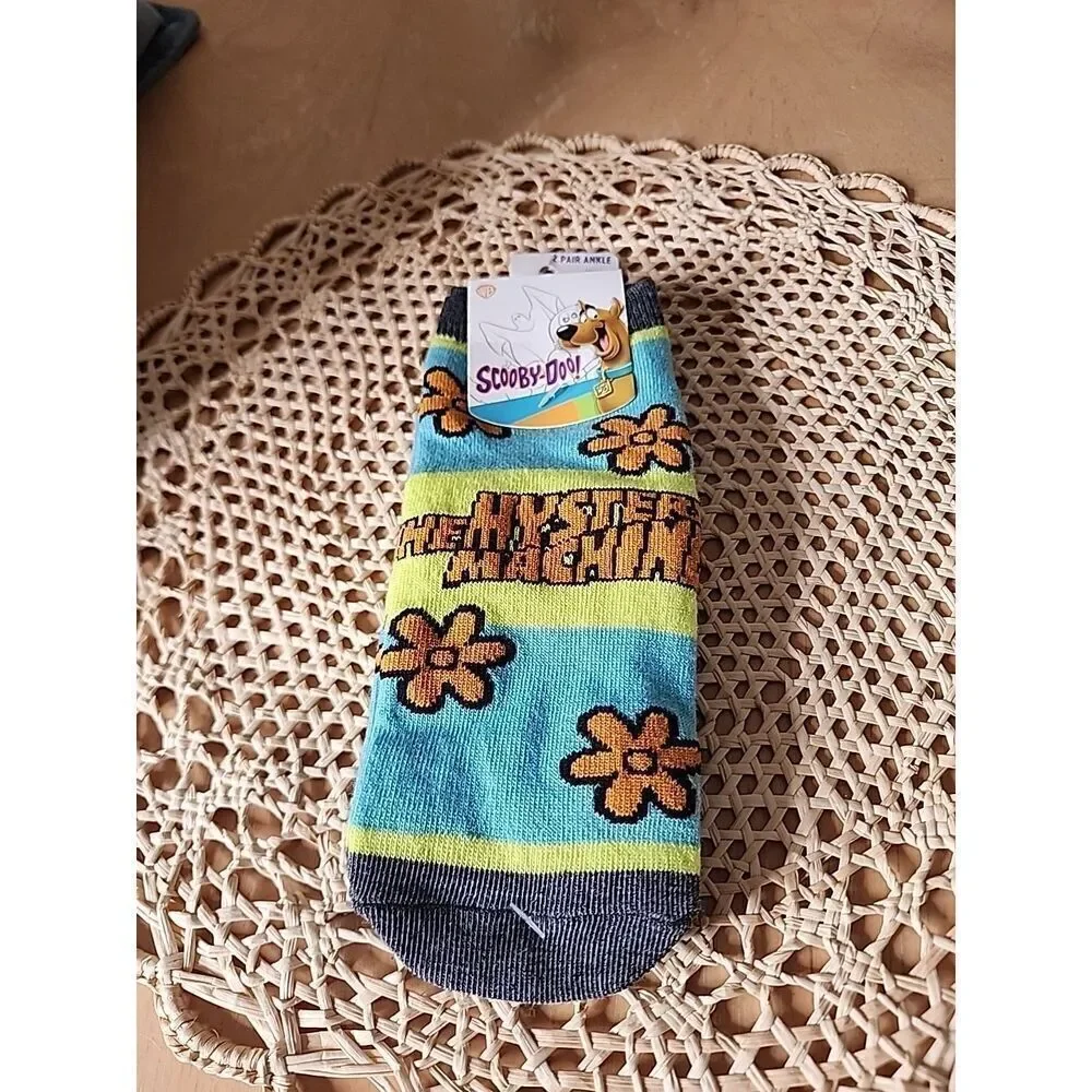 SCOOBY DOO MYSTERY MACHINE ANKLE SOCKS SHOE SIZE 5-10